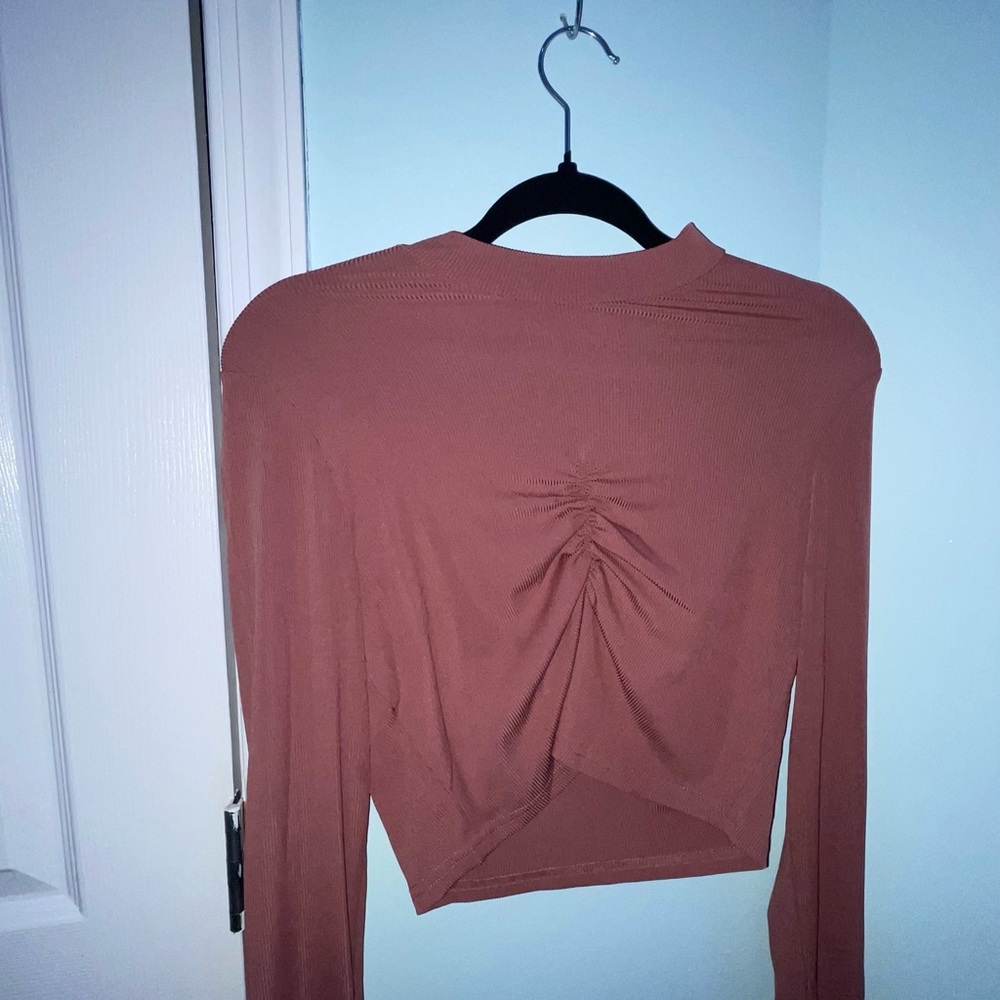 burgundy turtleneck ruched crop top